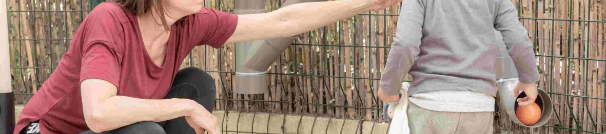 668 - Babilou Boulogne Gallieni 85 jeux en extérieur avec enfant et professionnelle