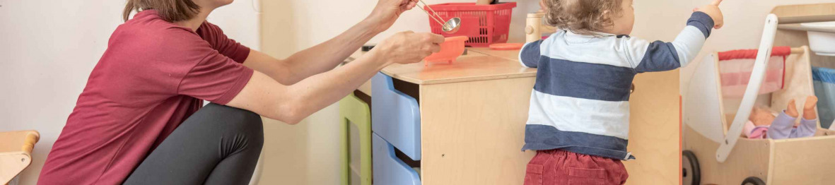 668 - Babilou Boulogne Gallieni 85 jeux avec une professionnelle et des enfants