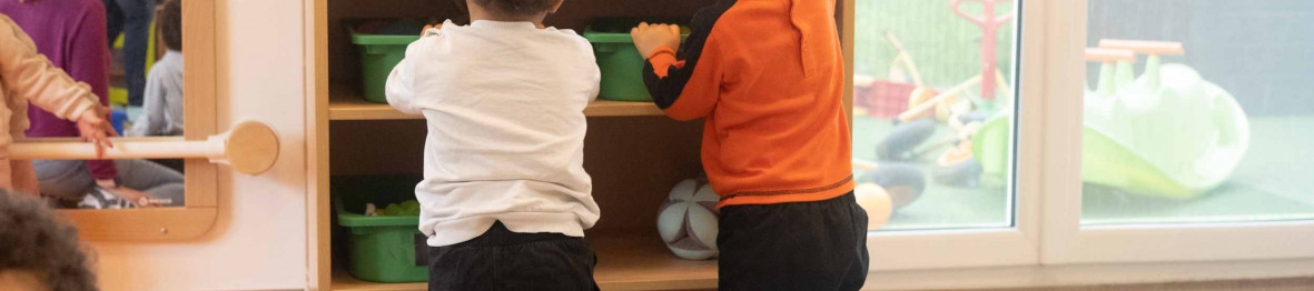 702 - Villepreux Entrepreneurs 1 espace de jeux avec enfants