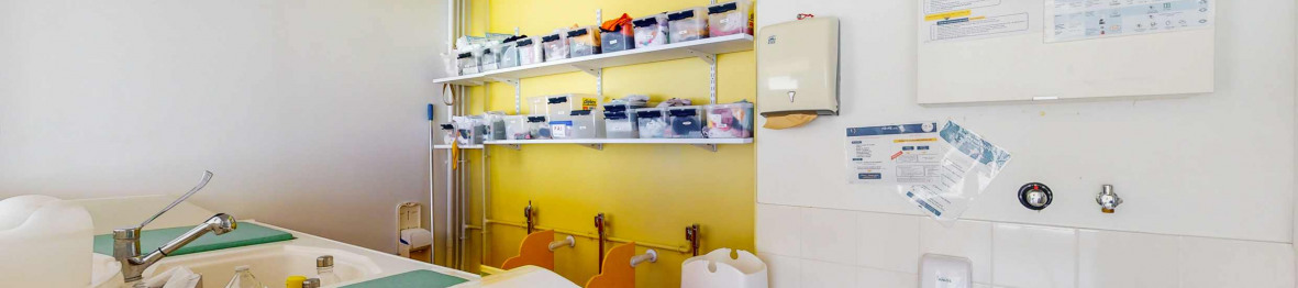 018 - Babilou Poissy Gambetta - salle de change