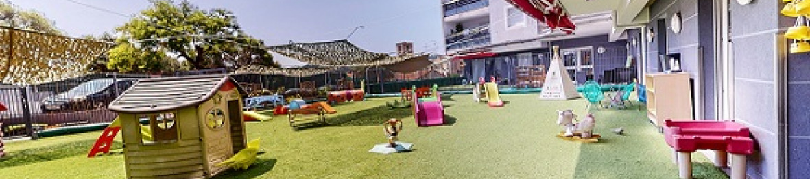 123 - Babilou Vallauris Souvenir Français - jardin pour les enfants en crèche