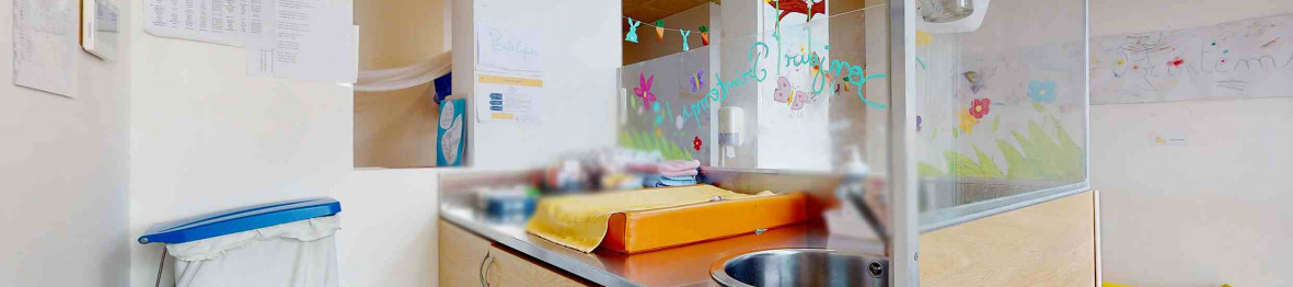 242 - Babilou Nice Meyerbeer - salle de change pour les enfants