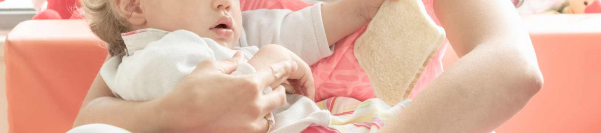 474 - Babilou Clichy Chancé Milly - professionnelle avec une petite fille