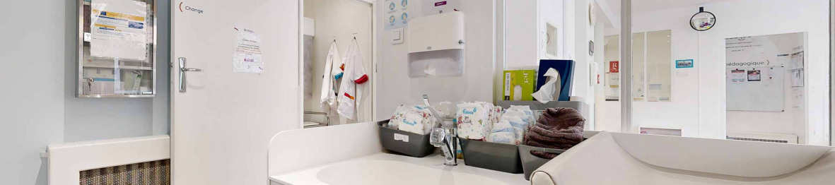 Espace sanitaire de la crèche Babilou