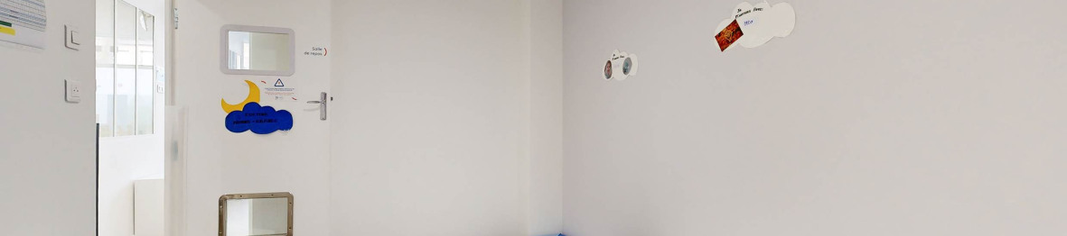 Salle de dortoir en crèche Babilou 