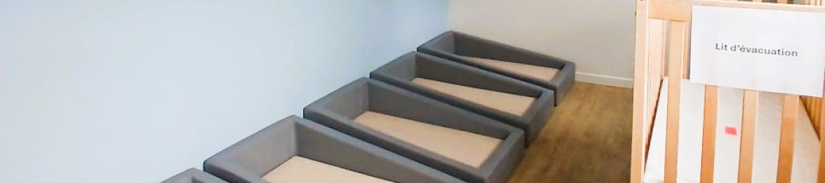 Différente vue des dortoirs au sein de la crèche Babilou Nogent Sémard