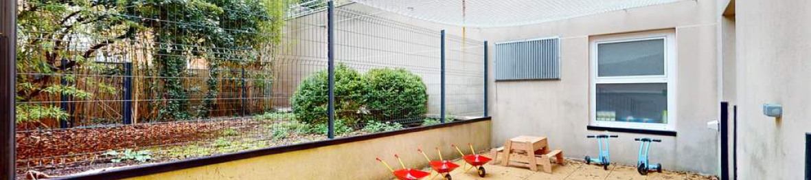 L'espace extérieur de la crèche Babilou