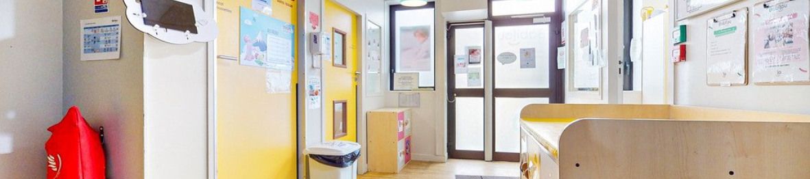 L'entrée de la crèche 