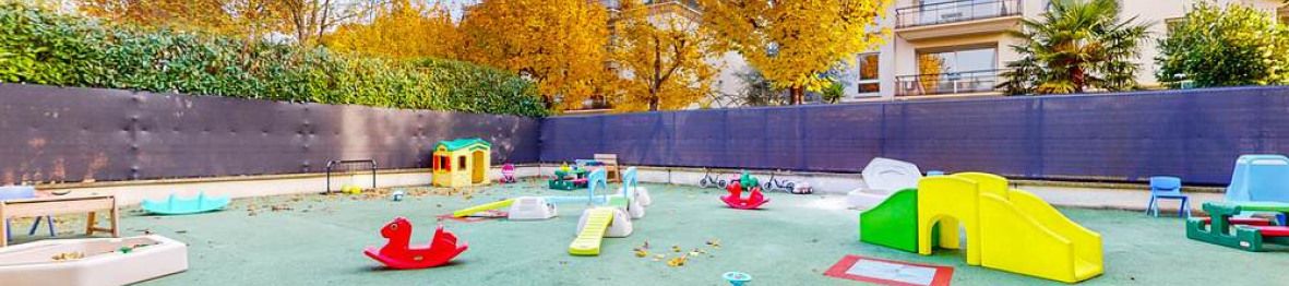 L'extérieur de la crèche 