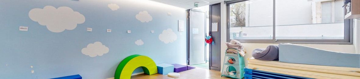 Espace de motricité en crèche Babilou