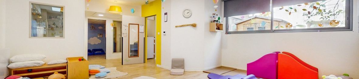 Espace de motricité en crèche Babilou