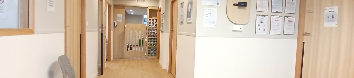 Entrée de la crèche Babilou Saint-Maur Condé Normandie 