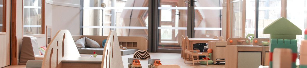 Espace intérieur très lumineux au sein de la crèche Babilou Lezennes Moulin