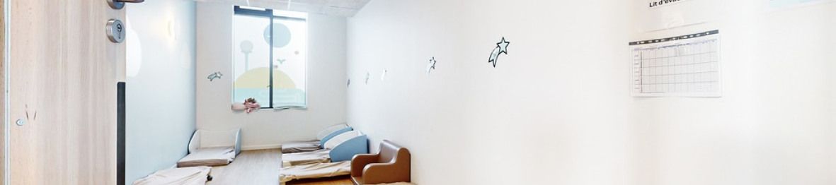 Salle de dortoir en crèche Babilou 