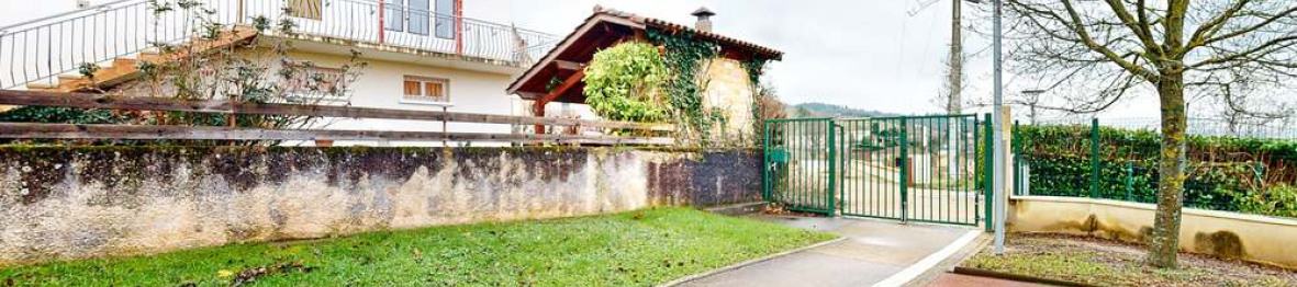 L'extérieur de la crèche 