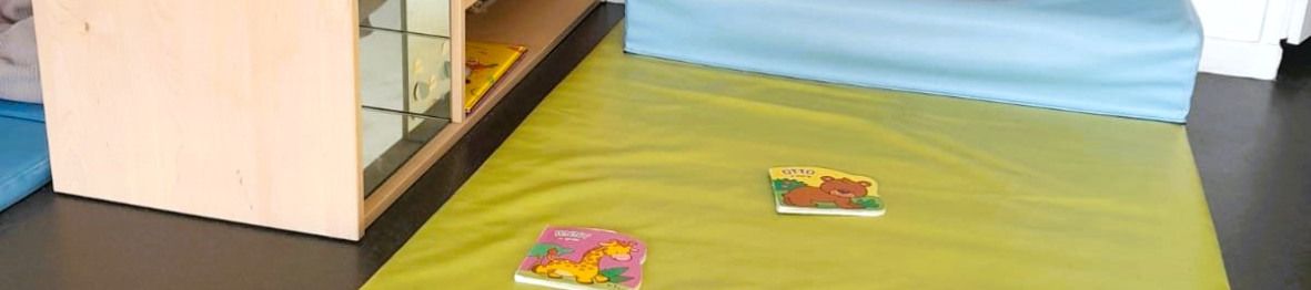 Tapis d'éveil au sein de la micro-crèche Babilou Marcq Maginot