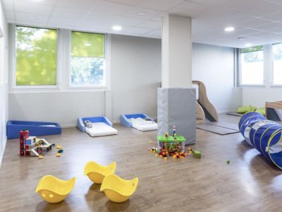 481-photo-creche-Babilou-Bagneux-Blains-COUV.jpg