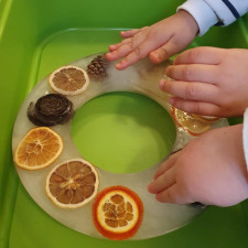 Activité sensorielle - nature et fruits - Babilou