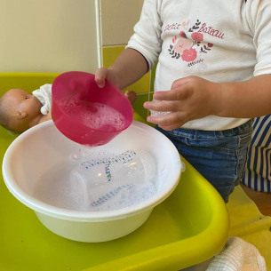 Activité nettoyage enfant - Babilou