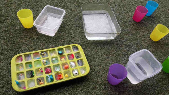 Libérer les jouets prisonniers de la glace – Activité enfant | Babilou