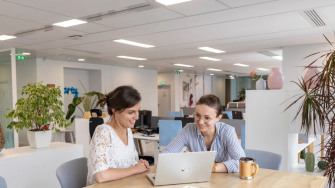 Photo collaborateurs Babilou au siège